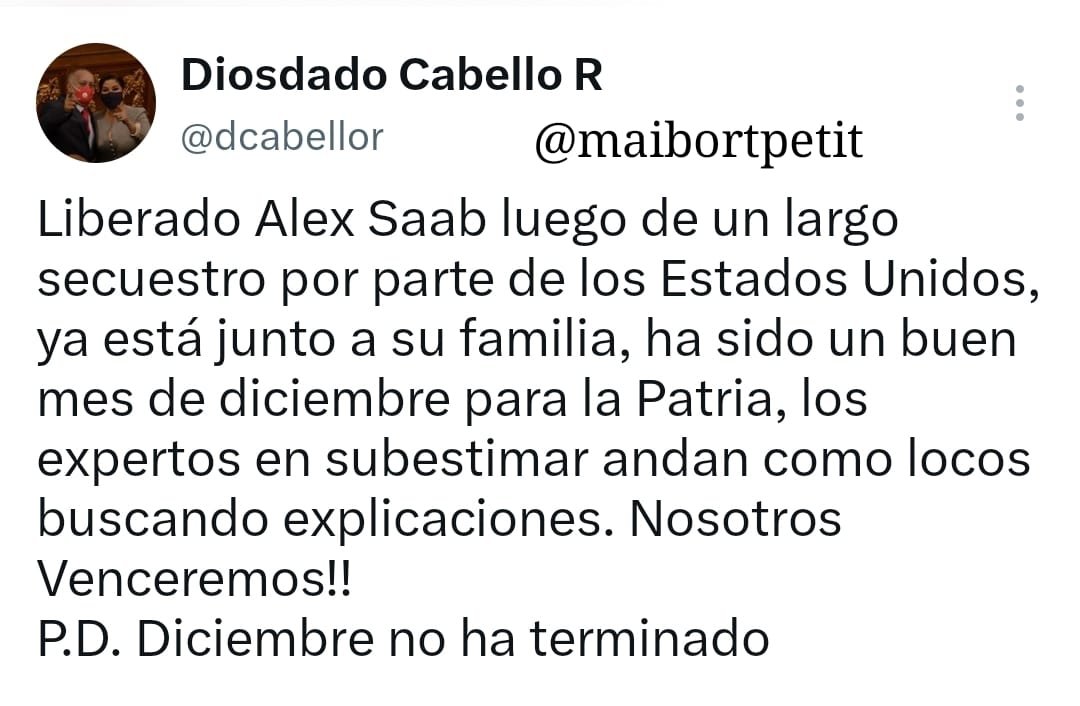 maibortpetit's tweet photo. DIOSDADO, EL HOMBRE QUE SALE LOS MIÉRCOLES CON CHISME DE TODO EL MUNDO, ¿Y NO SABÍA QUE ÁLEX SAAB ERA UN CORRUPTO? https://t.co/1MBtIJppaS