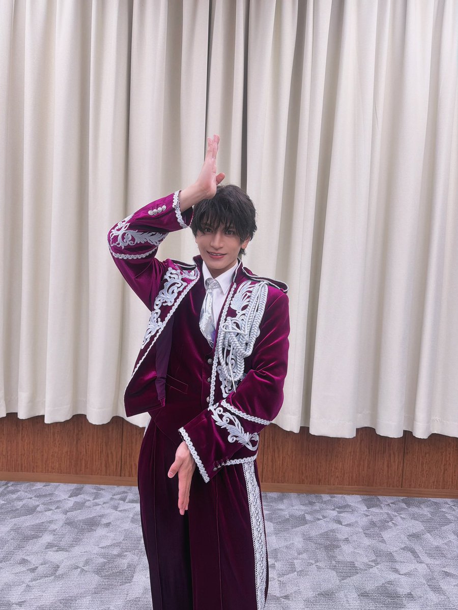 wataru_matsuri's tweet photo. MATSURIの『恋の中央線』
皆様の力で推しリクエスト上位に食い込んでいます🙏
MAJに向けての大事な投票でもあります。

18:00に毎日の投票権が更新されるので
今と、18:00以降でお力貸してください🙏

なんとかバズりたい！！
ご協力お願いいたします！
https://t.co/LYRY0WZY91 https://t.co/f7L7HJW10O