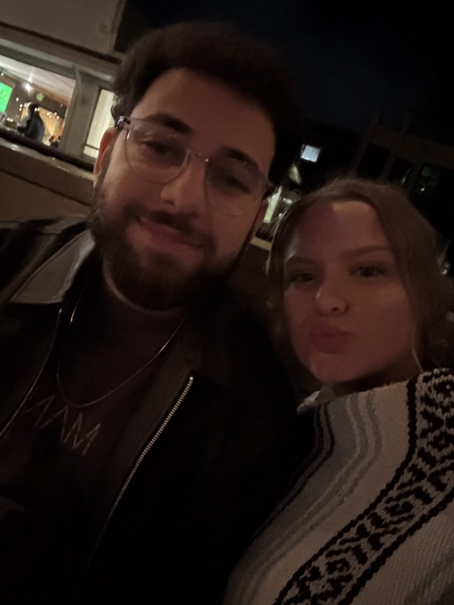 jxdilv's tweet photo. fries marg and my man 🤏 https://t.co/J6PfhPoCfH