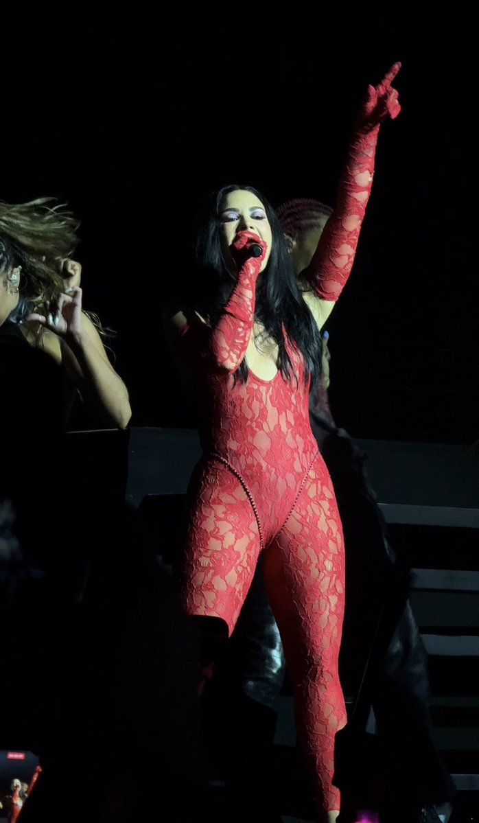 httpabloo's tweet photo. Que dia!! ❤️

REALIZADOOOOOO. TE AMO DEMAIS DEMI 🥹 https://t.co/6LV0flD2Ia