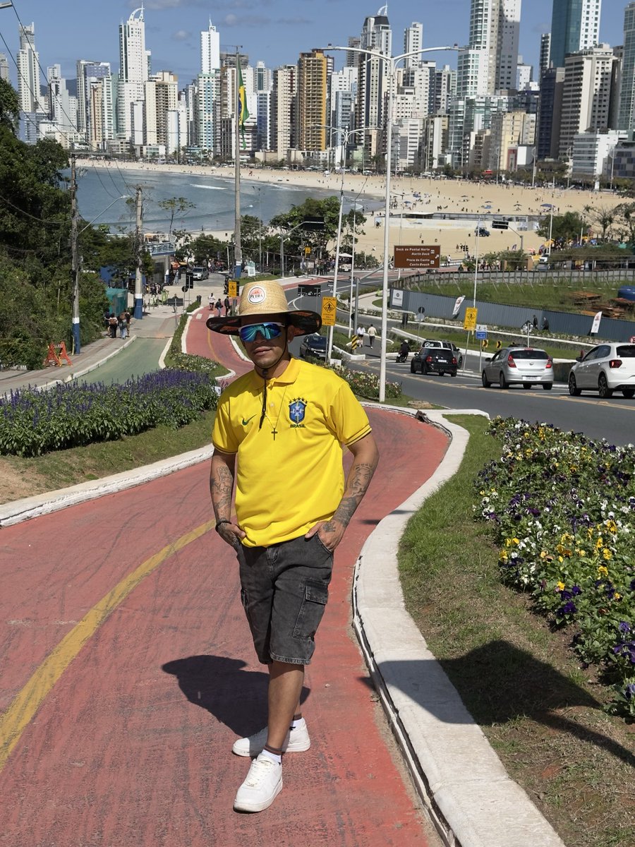 Vixtorsw's tweet photo. #CHUDAİ 
🇧🇷 https://t.co/AZbV50SlAj