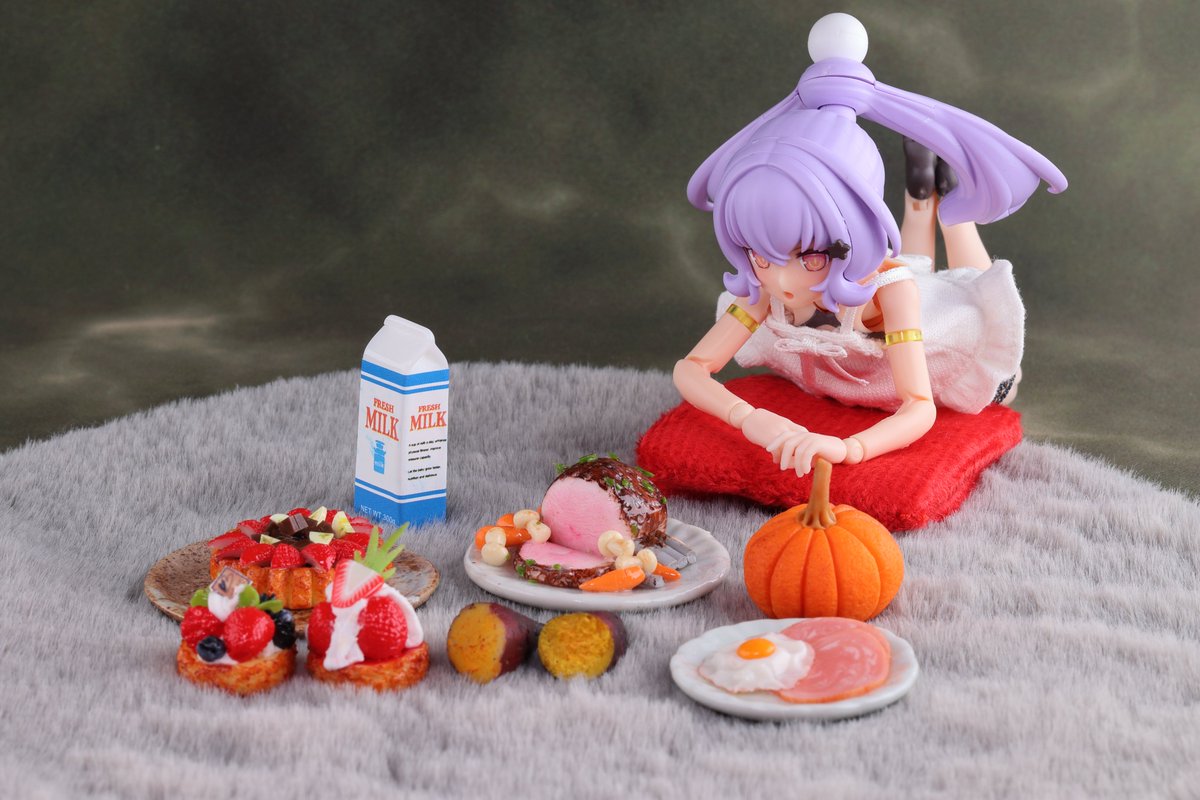 MuffinBobbin's tweet photo. #お昼休みに一枚だけ模型写真を貼ろう
｢いっぱい買ってきたね？｣

週末にハンズ新宿店で開催の[Dream of Country -ミニチュアの世界-]に行ってきました https://t.co/JP41p77XXH
