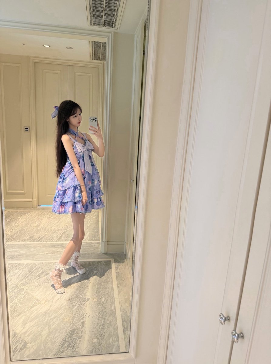 rebecca20mb5's tweet photo. 初中生 我真的不要🚪啊

真的给b看  不信你试试！

我真是女菩萨啊啊 https://t.co/BBy2l5qrge
