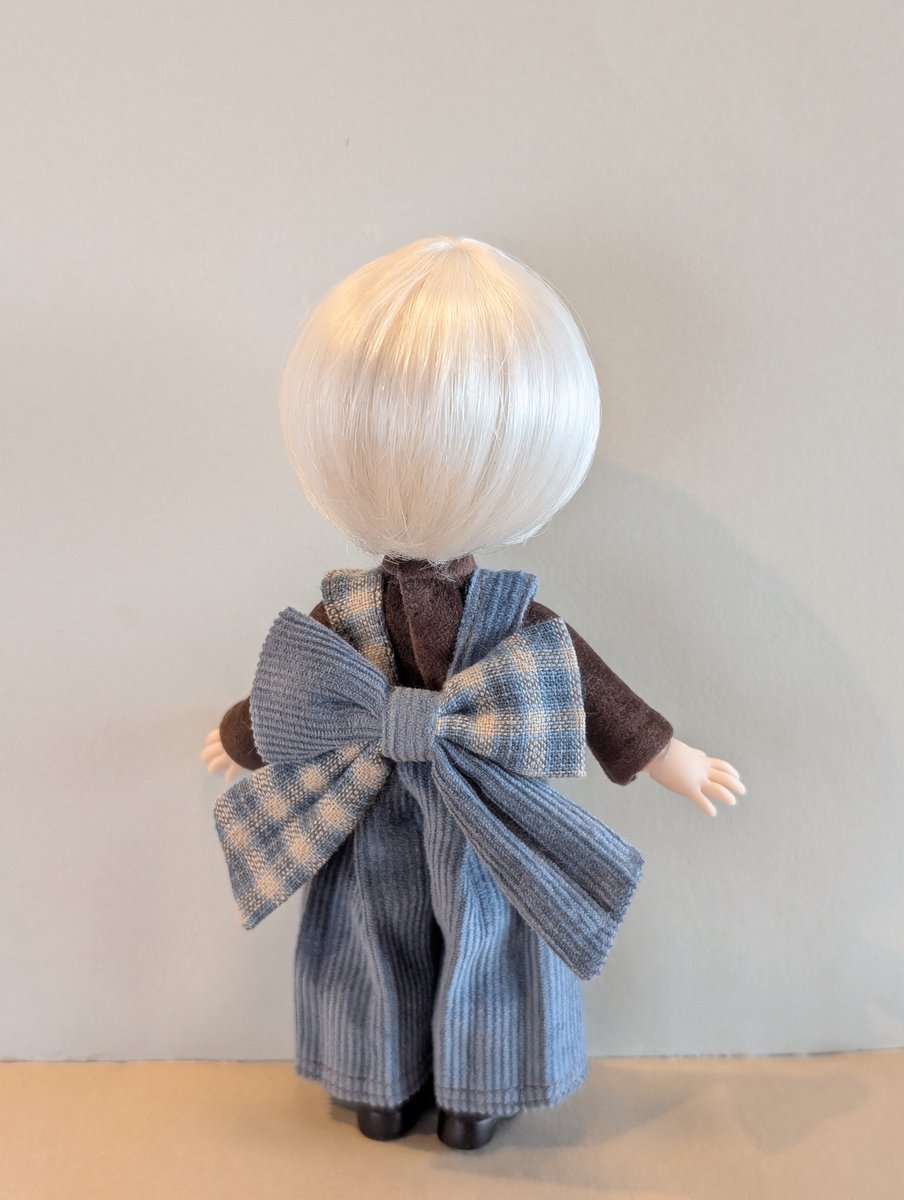 tococodoll's tweet photo. 白トップスを合わせるとふんわりほっこり、濃色のトップスを合わせるとより秋っぽくちょっと大人っぽくもなるね🤭 https://t.co/KvPH6k5OVP