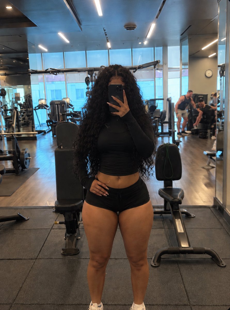 zaylanirivers's tweet photo. Gym date?💪🏽👀 https://t.co/lcjN0fSQLB