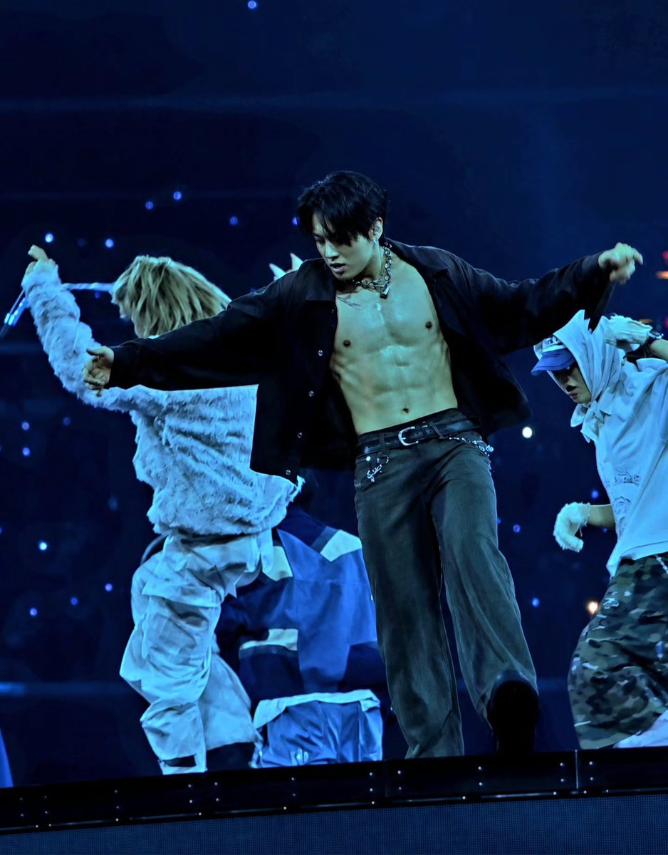 bayjeonjjk's tweet photo. Fotoğrafçı Sarah Whitewolf'un kadrajından Jungkook 📸🤍 

(thread) https://t.co/YiX0TaS0fL