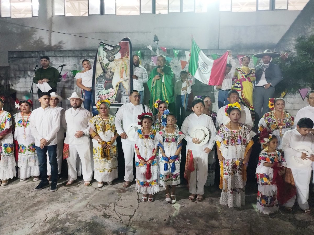 KofC17543's tweet photo. Con alegría y gratitud, los Caballeros de Colón nos unimos a la celebración de las Fiestas Patrias en la Parroquia de Cristo Obrero, participando en la Misa por la Patria y en el Festival parroquial. Fue un momento de fe, convivencia y amor a México. Sep 13, 2026.

@KofC #KofC https://t.co/RwgE4flWvt