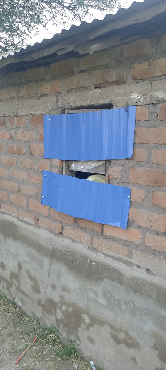 sirmaingi's tweet photo. These are the Current ECDE classes at Miw'ongoni Primary School at Mumbuni North Ward.
where is Mheshimiwa on this Forgotten School ? Governor Wavinya promised to build a new ECDE classes but what happened? kids of Miw'ongoni Primary School need Better ECDE classes. https://t.co/IA8DVLhIes