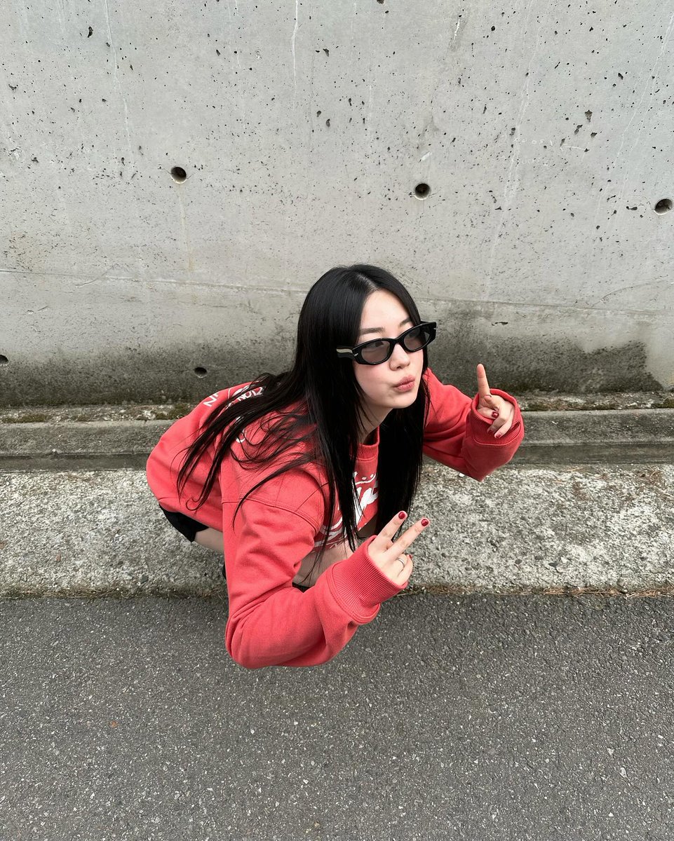 LadonnaCrorwe's tweet photo. 気まぐれな衝動に従うのも、たまには悪くない。理屈で塗り固めるより、無防備な方が正解に近いこともあるのかもね。 https://t.co/nJs4YAZQCw