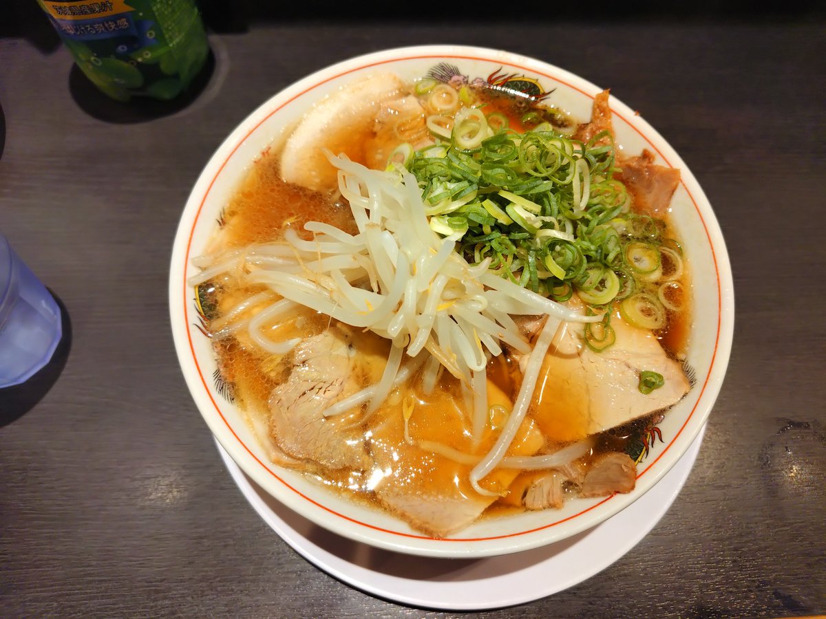 medamarimo's tweet photo. 今日のラーメン…🍜

#第一旭　#本家第一旭 https://t.co/peI1yi81Og