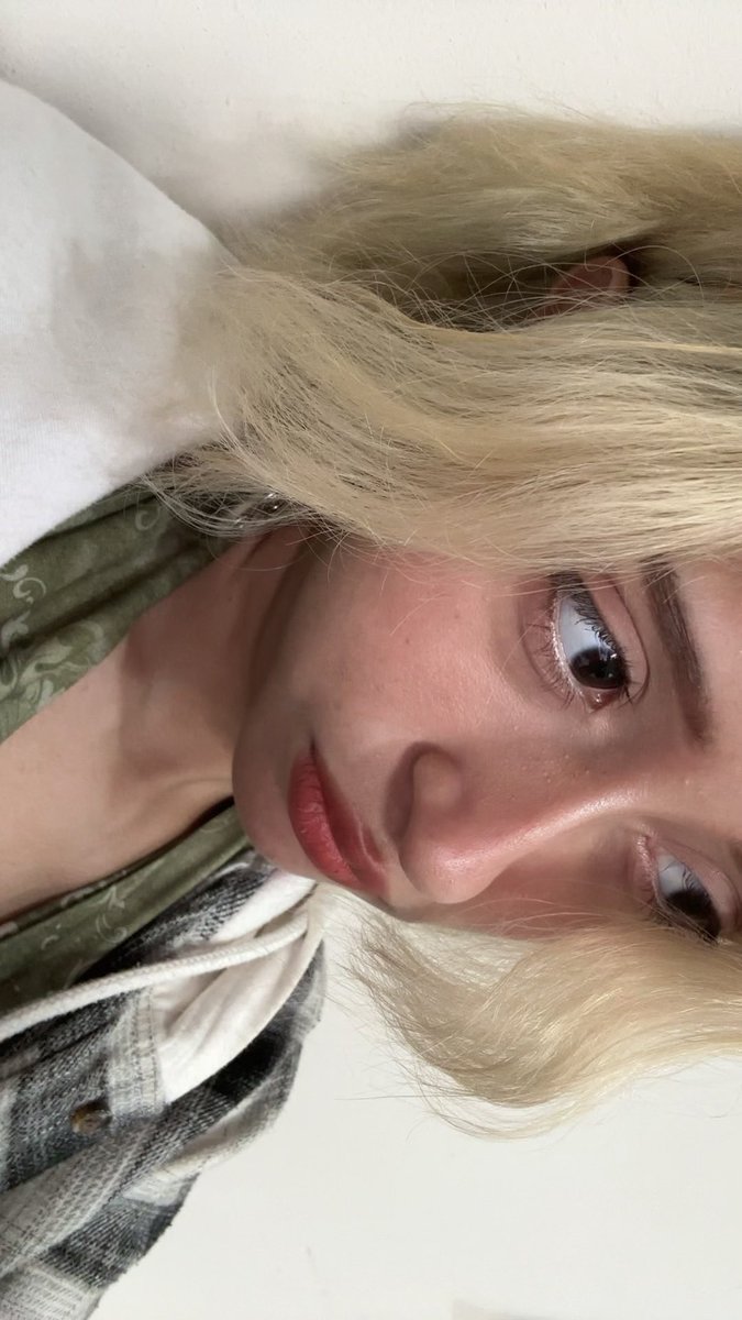 lymon_ada's tweet photo. 🥥 https://t.co/VbteEKnMd0