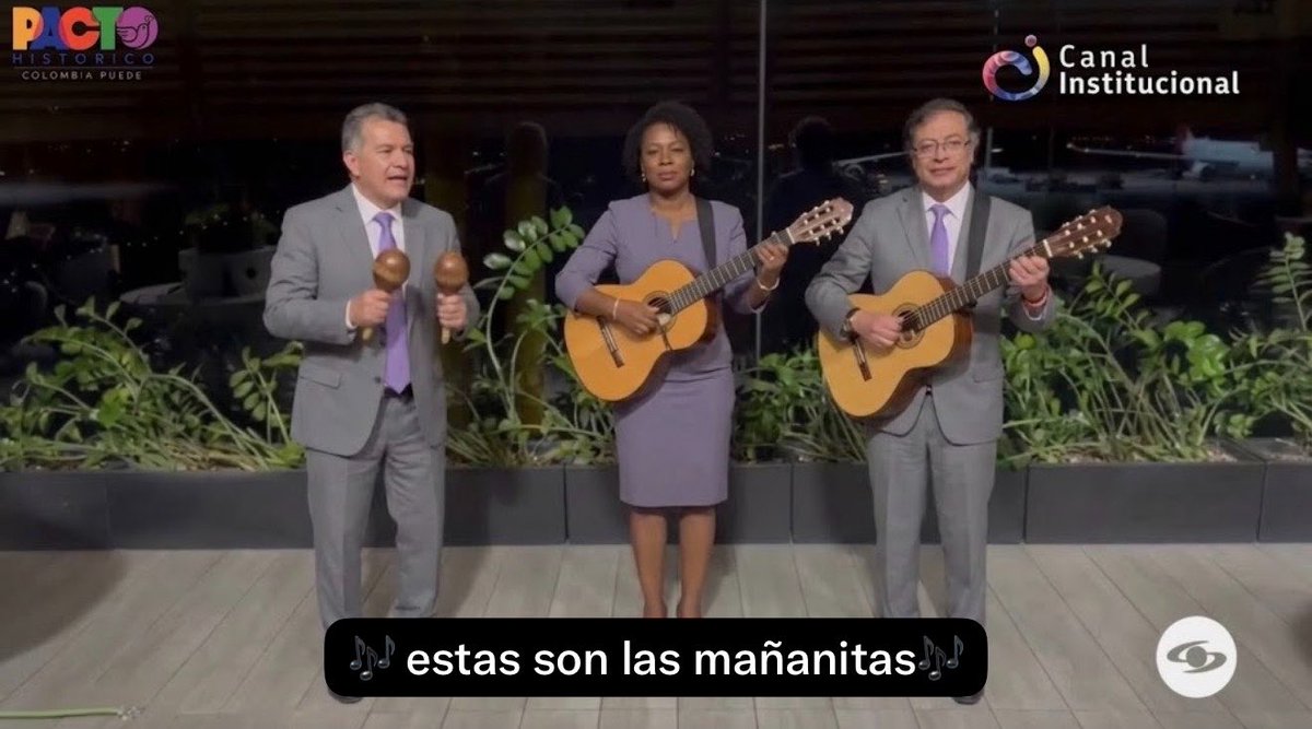 Juan10Correa's tweet photo. Jajajaja es que no respetan! Jajajajs sean serios jajaja https://t.co/WfzwAG2JUZ