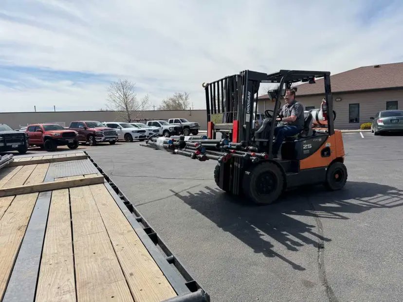 NEFFEquipment_'s tweet photo. Another day @NEFFEquipment_

#NeffEquipmentSalesLeaseLLC #Google https://t.co/d9j45U4bms