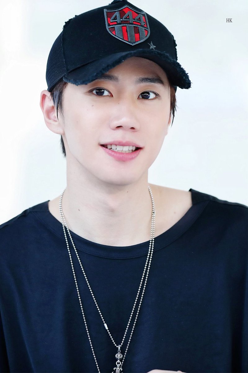 gamjatangnim's tweet photo. 아 이때 느낌 좀 있어. https://t.co/yN53p19PjC