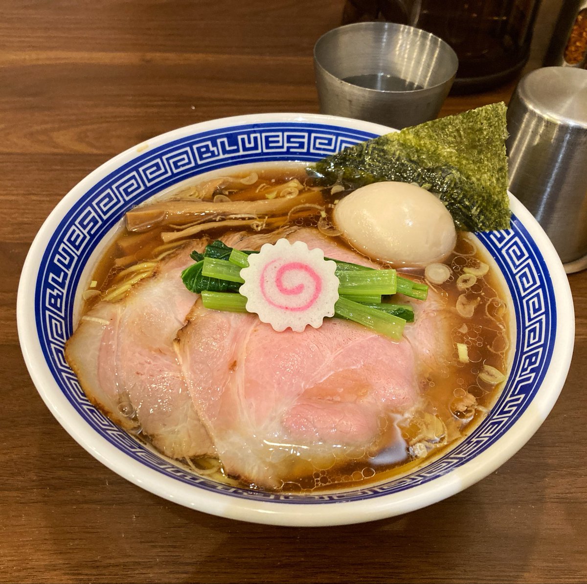 machico_qoo's tweet photo. 滋味深い…沁みる🍜
先週風邪をひきこんで昨日あたりで多分ちょっと回復したのでチャレンジ…だけど胃はちょ、ちょっとまだ待って🫷って言ってる感じがする。ここから復活の狼煙にしたいところ https://t.co/4pBGQg8mIF