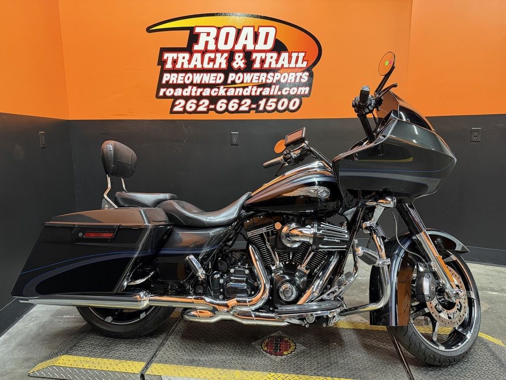 USHarleySales's tweet photo. Ad: For Sale - 2013 Harley-Davidson® FLTRXSE2 - CVO? Road Glide® Custom® 110th Anniversary https://t.co/SExtQDFf3Y <<--More #HarleyDavidson #CVO https://t.co/DgkVOuPFDa