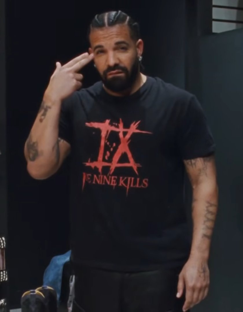 ModernNotoriety's tweet photo. 😭 https://t.co/UlU4vpOKEs