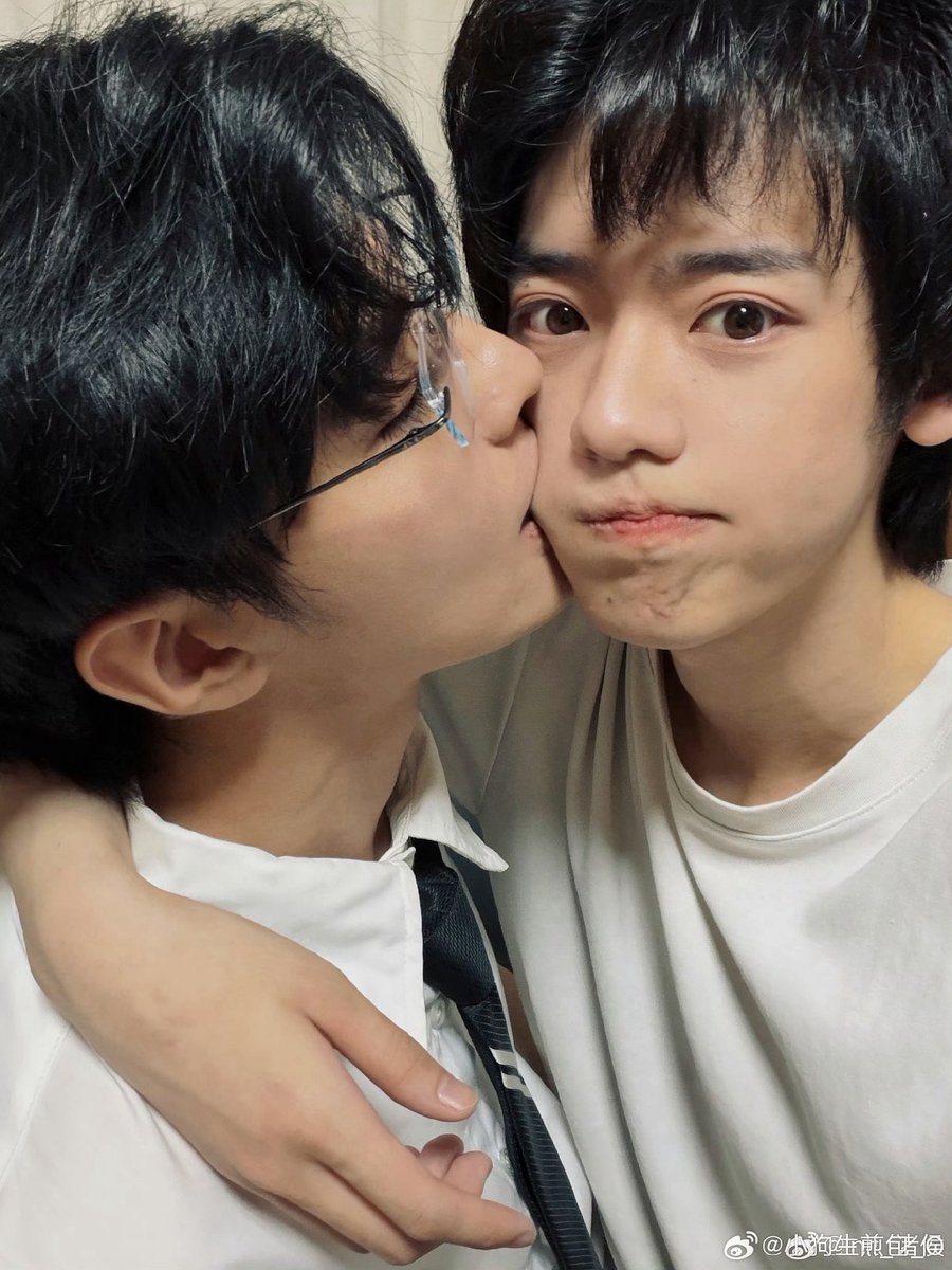 noli3overmii's tweet photo. 🫠🫠🫠🫠🫠🫠🫠🫠🫠🫠🫠🫠
.: #TheMissingPiece :.
#RaoZihao #ZhuHou 🌷 https://t.co/Vs0rfM4QKm