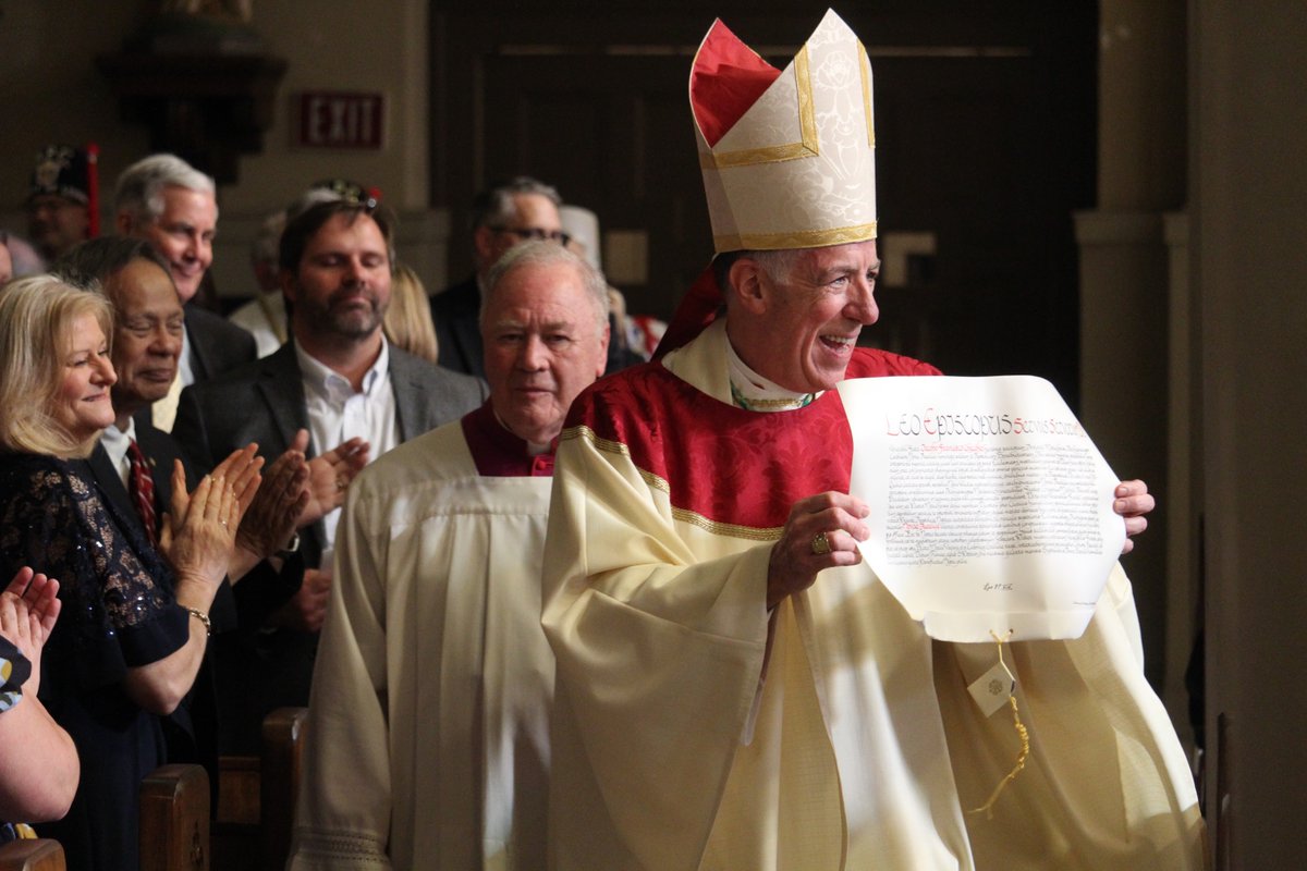 mariaebyrd's tweet photo. Is there a "Catholic" journalist on the surface of the earth who is going to ask Prevost why he is appointing sodomites and LGBT activists to the Episcopate and Cardinalate? https://t.co/8AWBai5Afl