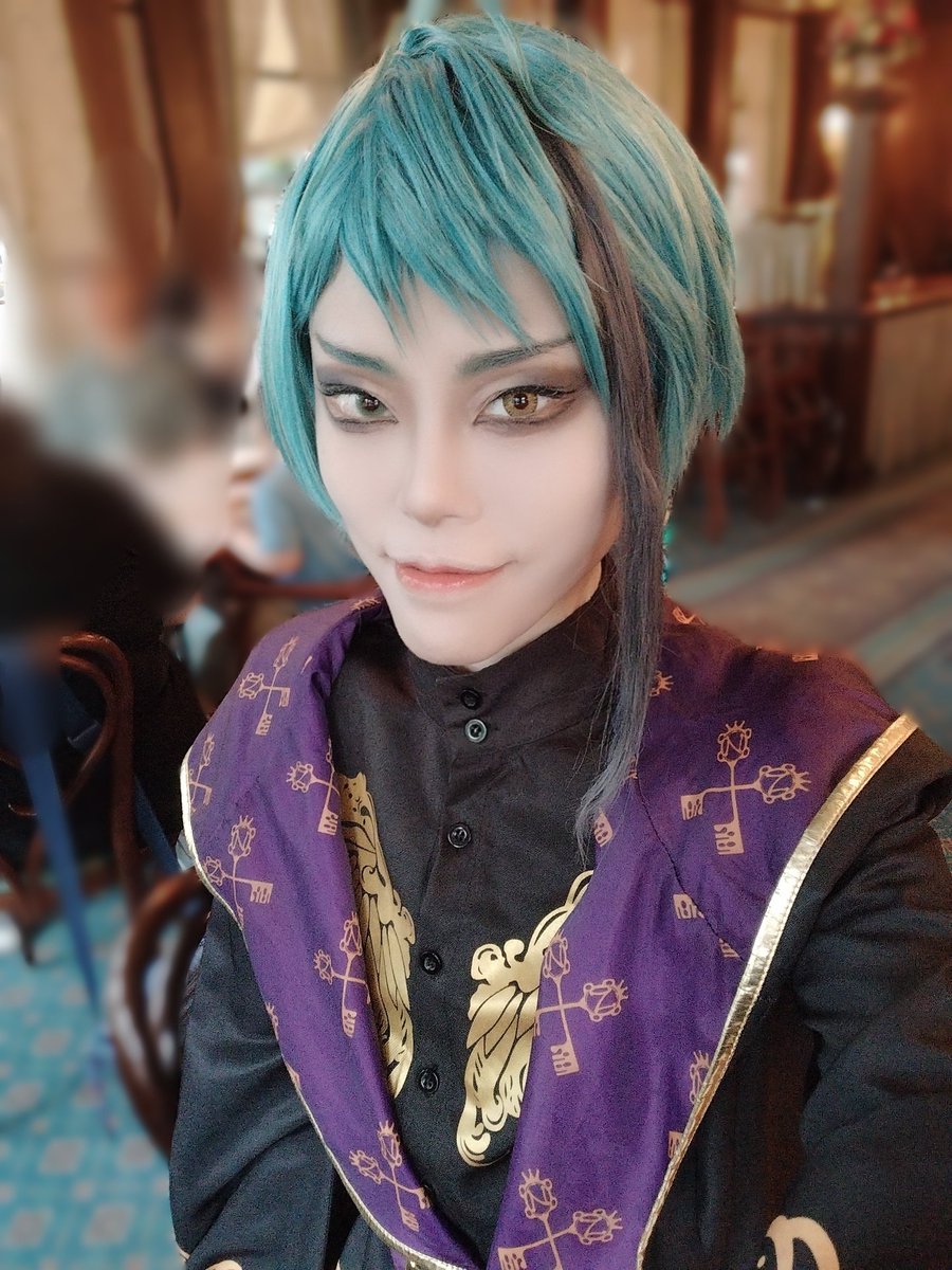 beer_nomou's tweet photo. お久しぶりぶり🤟
久しぶりに式典服やったらシンプルにメイク違えました https://t.co/j4FFOf2k8y
