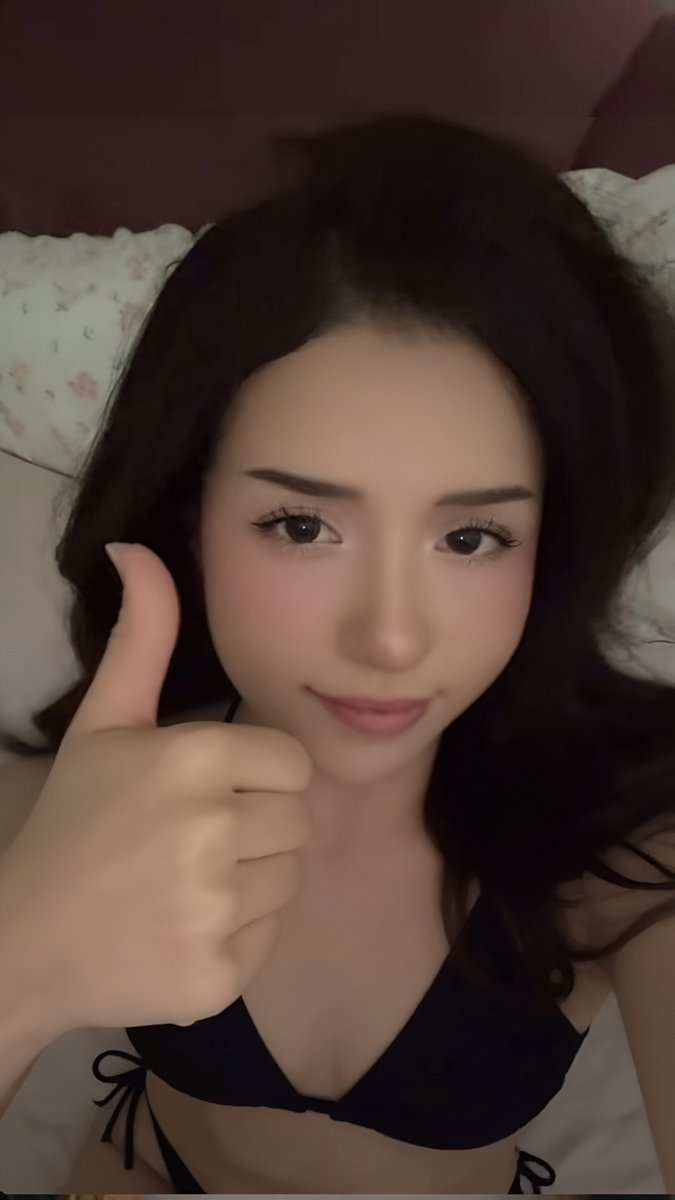 hadel_kw's tweet photo. Pokimane... 👀 #pokimane #twitch
🔗 FREE AI Tool In Bio https://t.co/AaM04gEwrK
