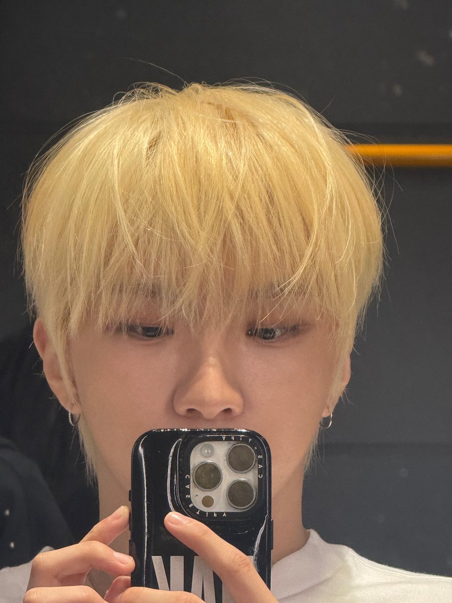 boynextdoorina's tweet photo. [WEVERSE] 260916 — #WOONHAK

onedoor hati-hati sama flu ya!!

#BOYNEXTDOOR #보이넥스트도어 https://t.co/jmo6HzTPby