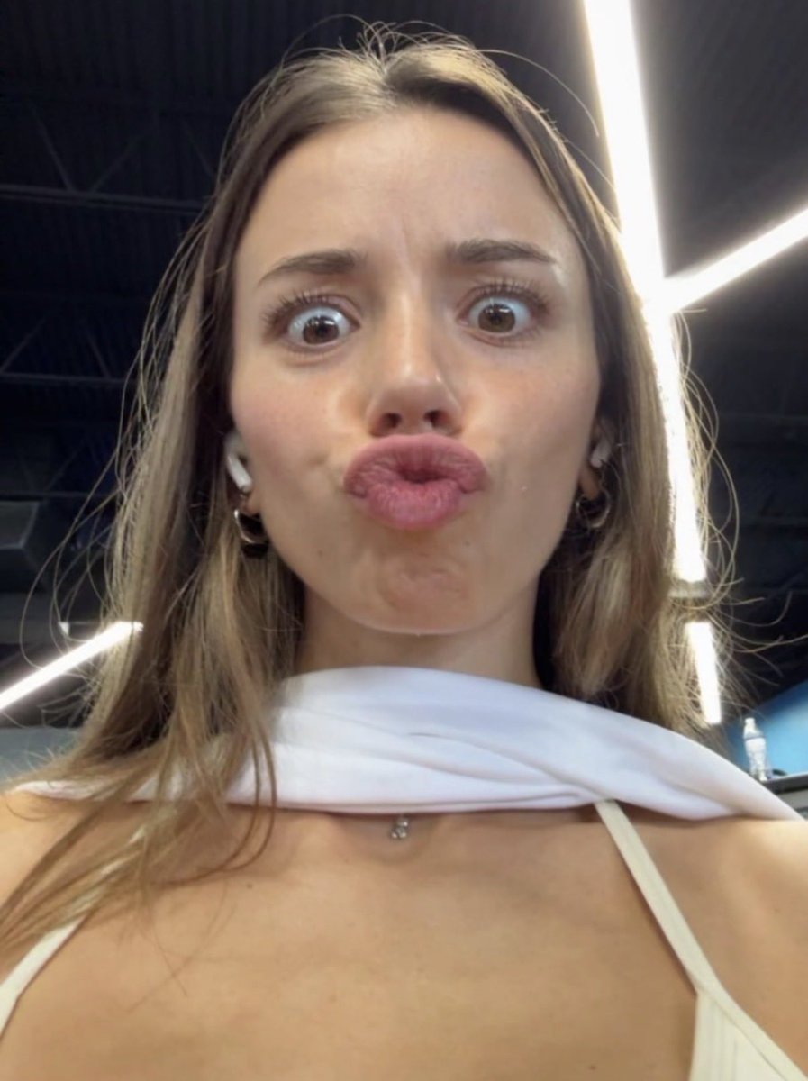 nsfwluvvv's tweet photo. https://t.co/7jp4QzBp97