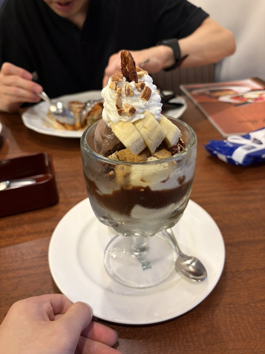 yu_biga's tweet photo. ユヨンが食べたやつ食べる https://t.co/TI9JIGlnvJ