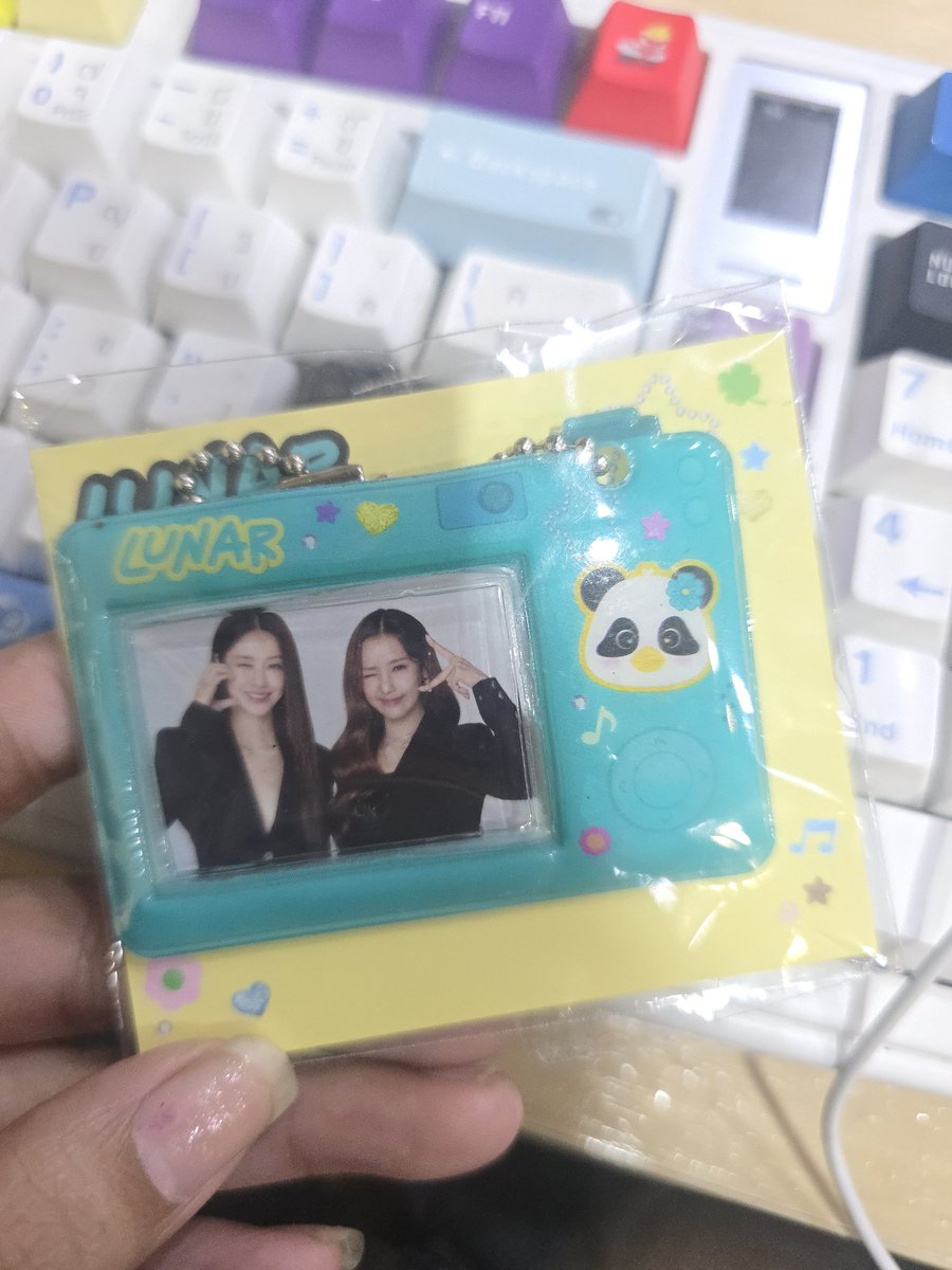 AllStyleShop's tweet photo. Id  น้ำตาลฟิล์ม รูปลูน่า 180 บาท รวมส่ง จาก 250 บาท ยังไม่เคยแกะออกจากถุงค่ะ #ตลาดนัเgmmtv #ตลาดนัดน้ำตาลฟิล์ม https://t.co/c8vxMK26Ux