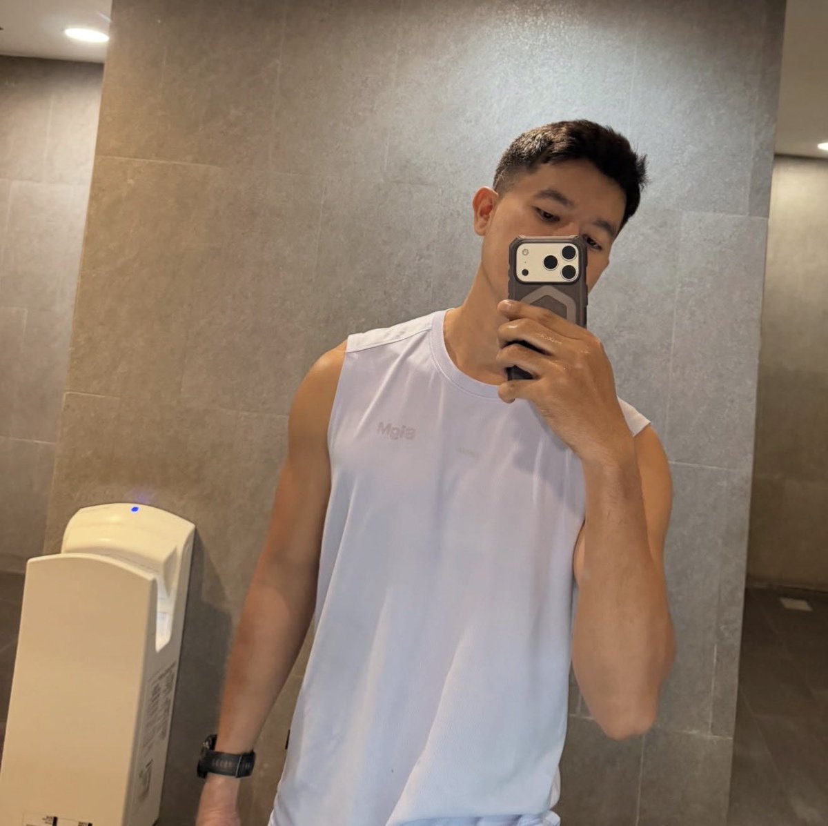 delgrade2fael's tweet photo. SUDAH READY YA MAS HARI INI‼️
INCAL - OUTCAL‼️

PRIVASI AMAN DAN TERJAGA👑
COD BAYAR DI TEMPAT📩

#pijattuban #pijatpriatuban 
#gaytuban #gigolotuban https://t.co/Fluwc88Idh