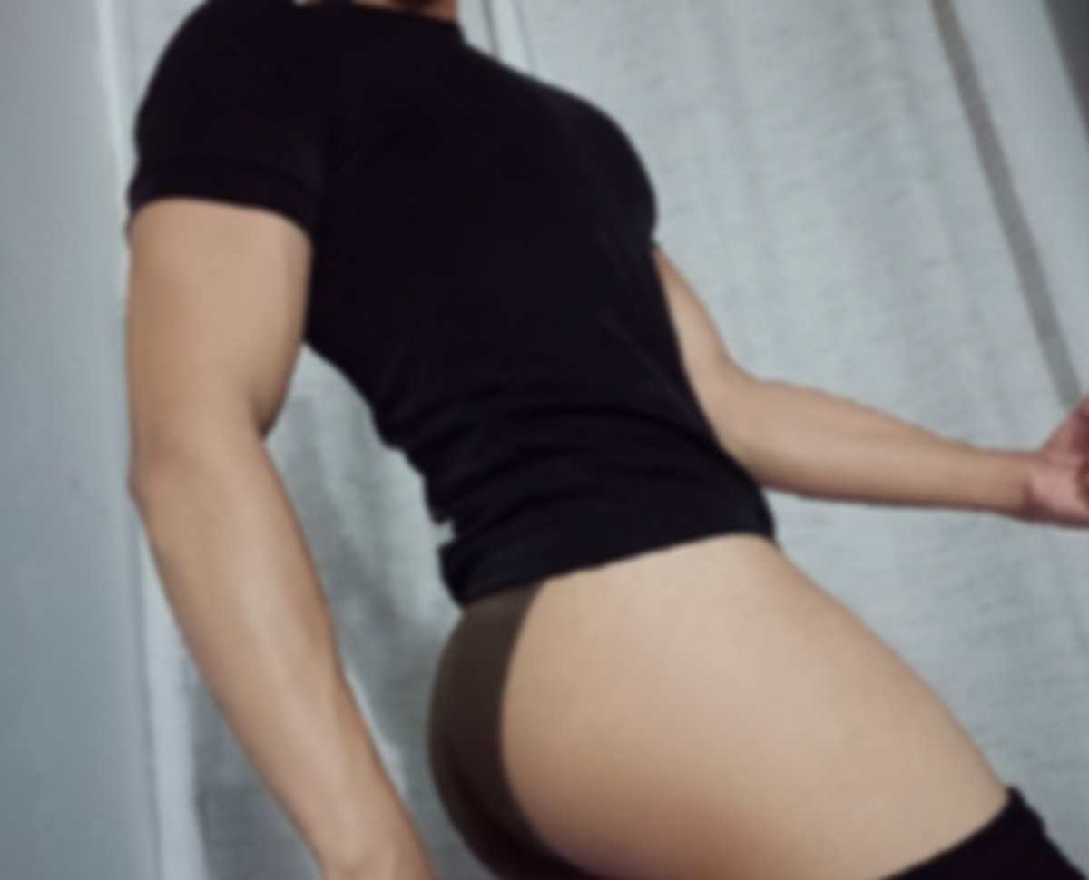ShadowTent4tive's tweet photo. Cuál les gusta más?😈🔥 https://t.co/q3PVRQyn6u