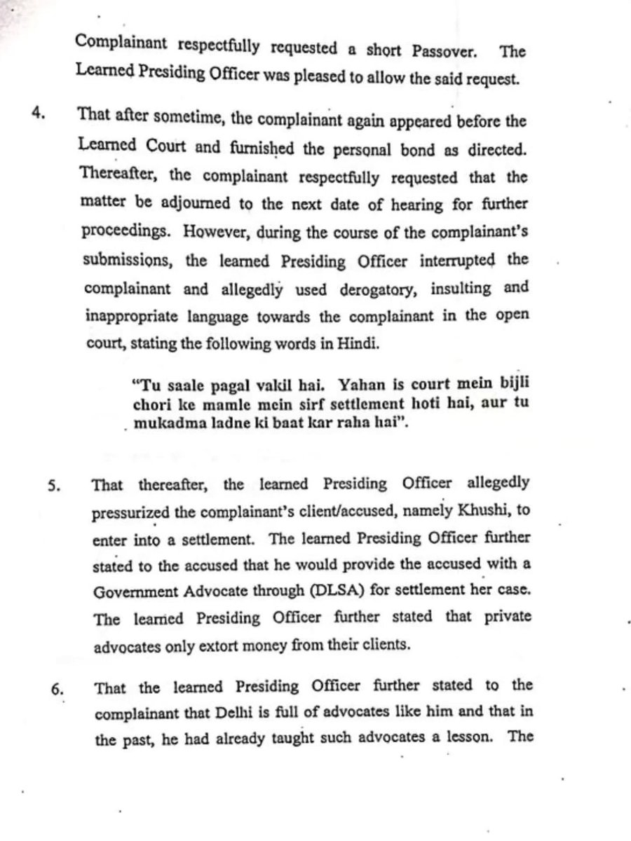 advamanyadav22's tweet photo. Doston Lafda ho gaya tha Dwarka court me 1 sep ko.

Ab complaint ki copy mili judge k against kari h vakeel ne.
Mujhe bada maja aata judge or vakeel ka lafda dekh kr😂

I insist/Request to read this 🙏
Maja na aaye toh paise wapas

Order has also been attached of that date, Enjoy https://t.co/B183w8dNhU