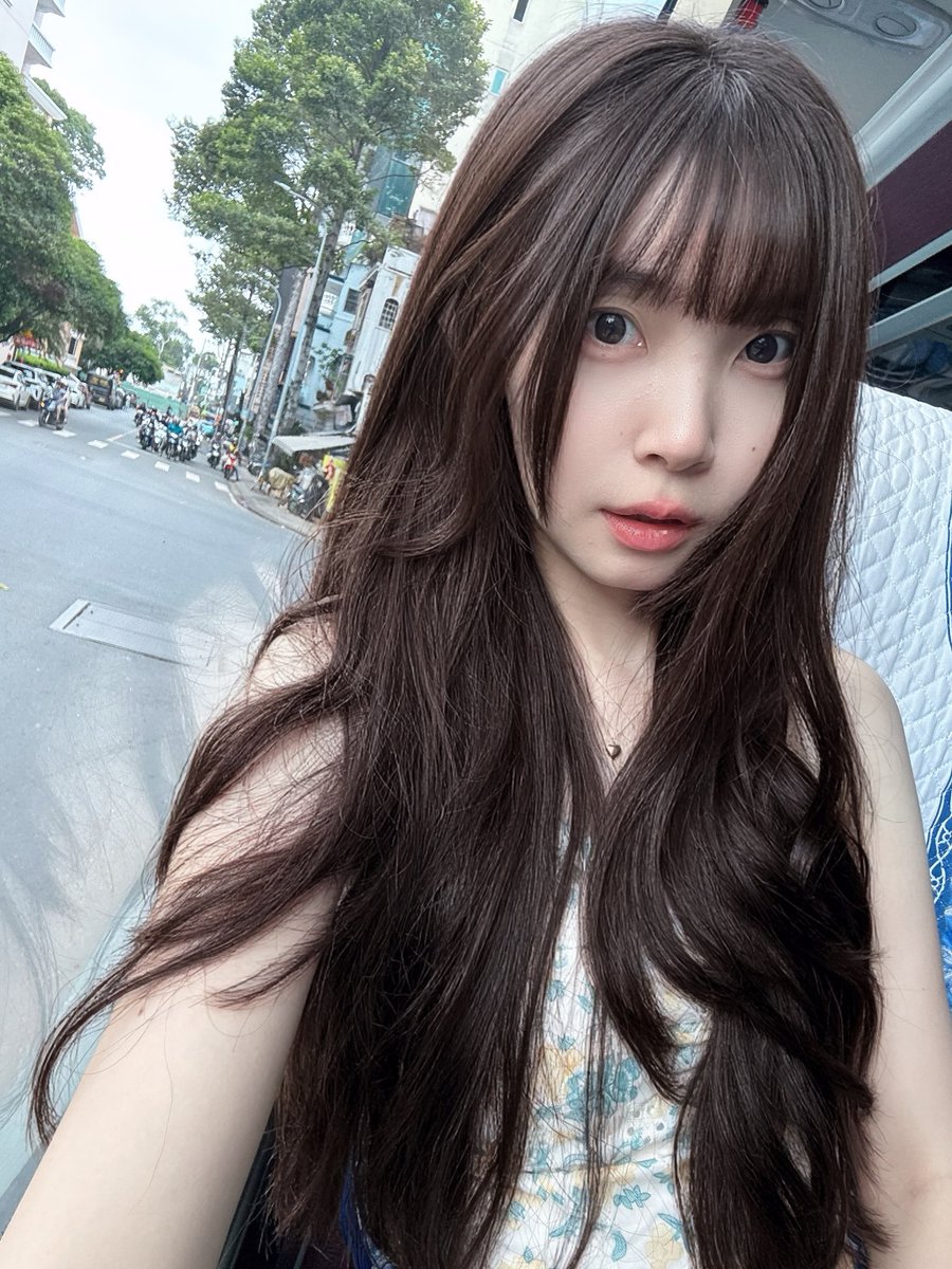 calmoceang93176's tweet photo. 想老公了 可是我沒有老公 想你可以嗎😍 https://t.co/Qg8XOHsw2e