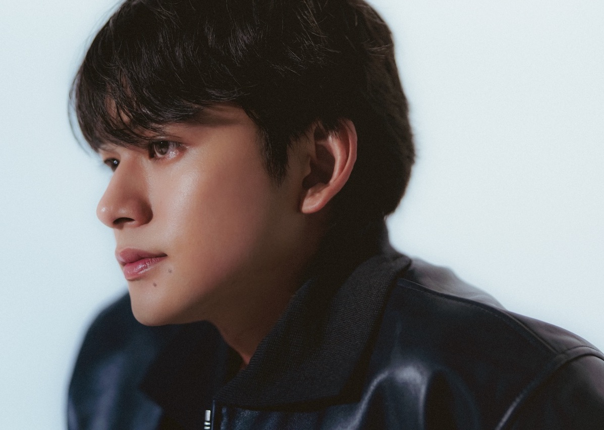 OVoice38571's tweet photo. #音楽と人 増刊
【ON VOICE Vol.5】
#北村匠海

＼中面カットを先行公開！📚✨／

映画『しびれ』に主演。今作との出会いをきっかけに、あらためて考えた＜愛＞とは――さまざまな形で愛を表現する北村が丁寧に紡ぐ、素直な言葉を届けます。

詳細はこちら
https://t.co/C1FyYFTqKI

#ONVOICE https://t.co/gIlmipNWf9