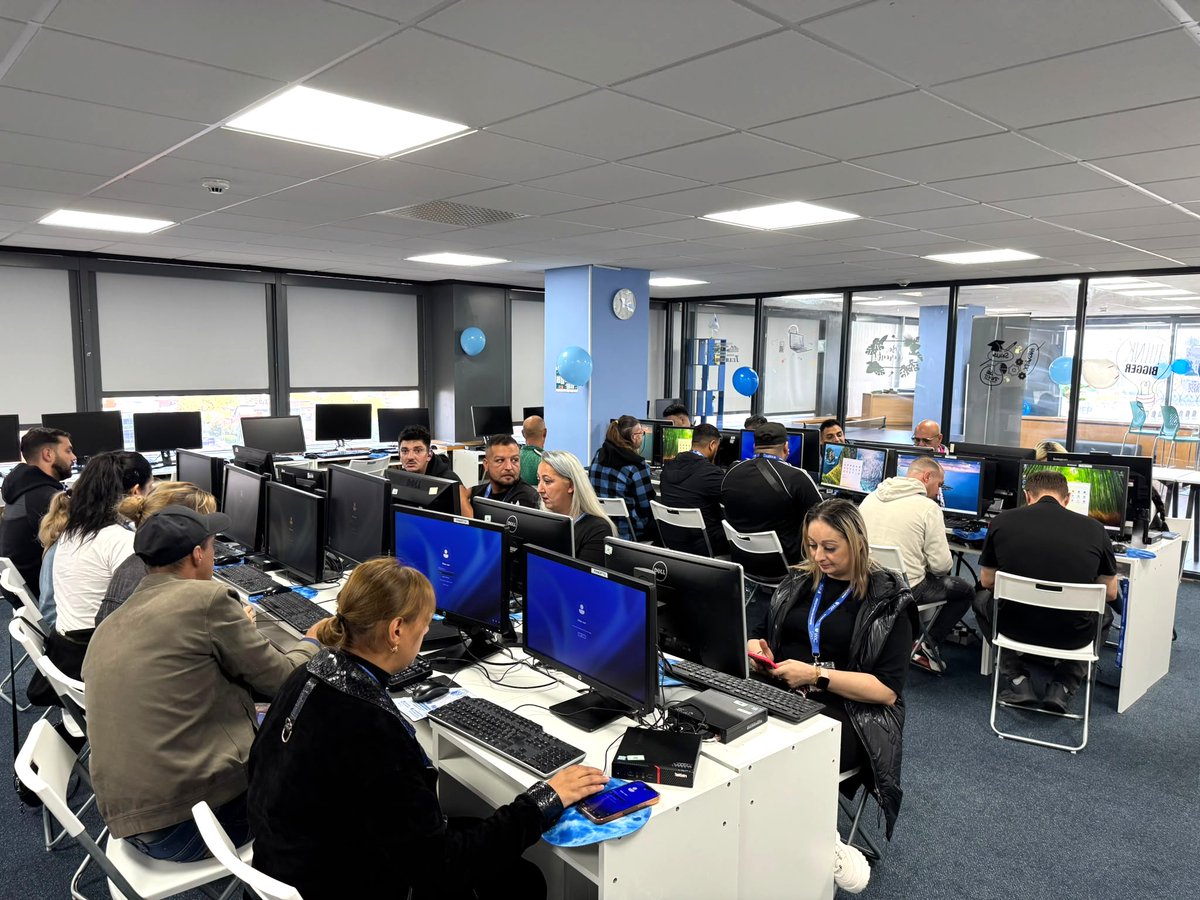 walthamcollege's tweet photo. A Great Start at WIC Birmingham!

A look back at our NCC Education induction day at Waltham International College’s Birmingham Campus!

It was great welcoming our students, meeting new faces, and getting everyone ready for the exciting journey ahead.

#NCCEducation #InductionDay https://t.co/SWeWs2aLof