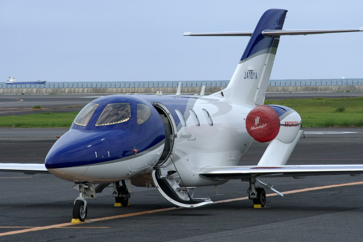 Dash828_'s tweet photo. 2026/09/16 RJFO/OIT
Only You Air
Honda HA-420 HondaJet ELITE Ⅱ
JA10YA
初撮影のJA10YA
#RJFO #大分空港 #オンリーユーエア #JA10YA #HondaJet https://t.co/FqVnkW3UhD
