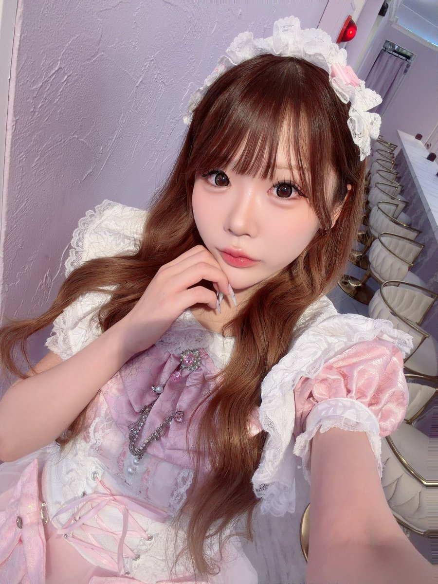 tsuunyan2's tweet photo. 初出勤！💕23じまでです💕 https://t.co/eN81h3no77