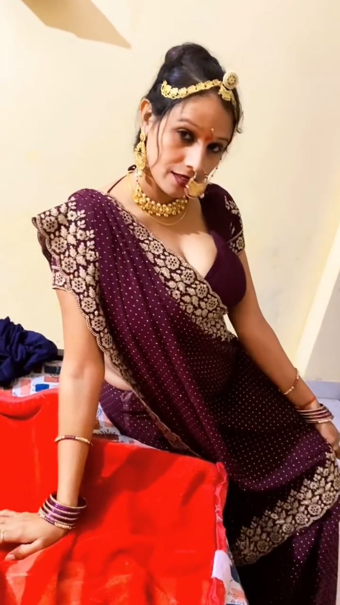 devilgoonred's tweet photo. @Dipti696969 Aaahhhhhh meri mummy https://t.co/ETofchl33F