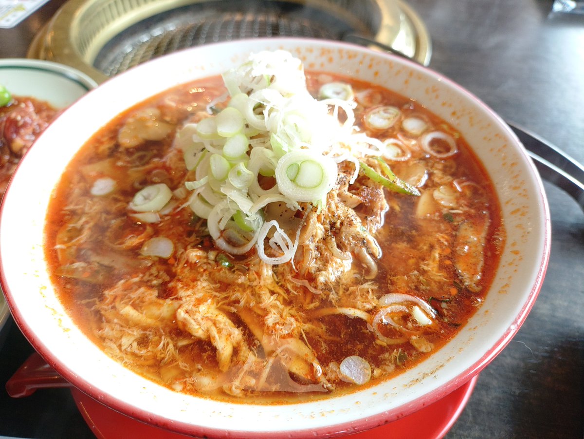 hayato00192's tweet photo. 南大門にて、カルビラーメンランチ😍

ちょっと値段あがったけど、やっぱり至高😋

毎日リンゴカルビ食べたい人生だったぜ…
一生懸命稼ごう(笑) https://t.co/3aDSsKNF7A