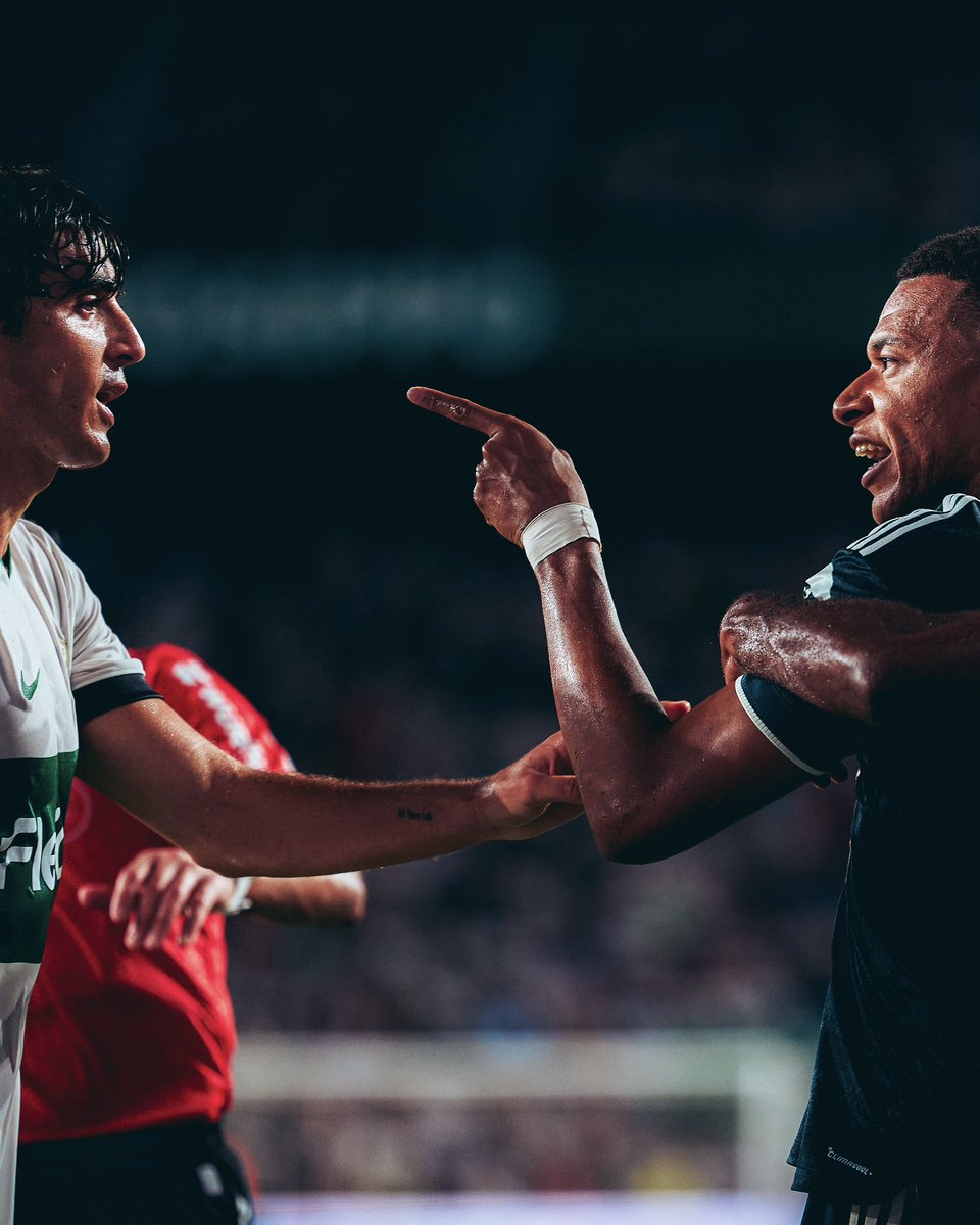 elchecf's tweet photo. Fair play ✅🙄 https://t.co/jyA7i5udYf