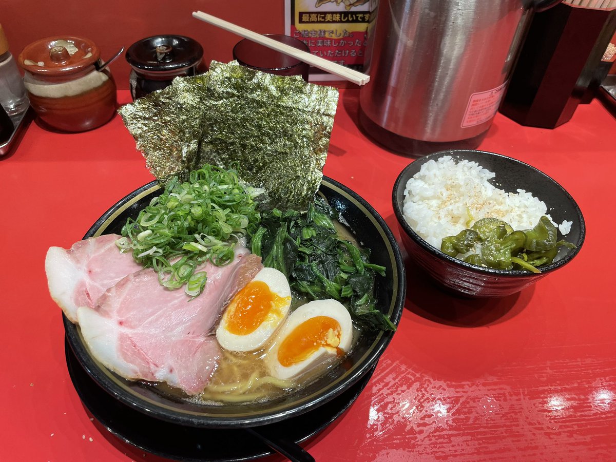 magatakisio's tweet photo. よし川心斎橋店。内装はまんまあくた川。 https://t.co/jvHO1CBZ1h