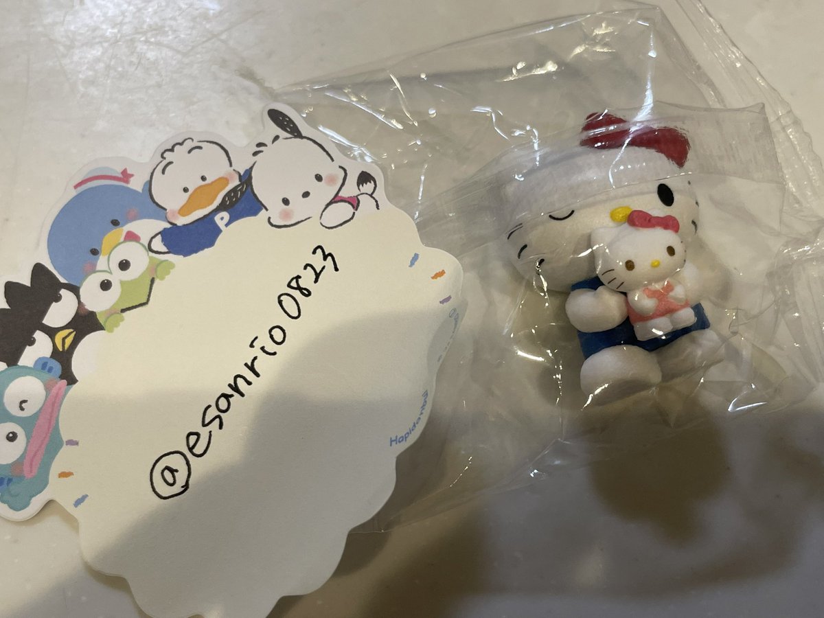 esanrio0823's tweet photo. 【交換】
サンリオキャラクターズ
ぬいぐるみといっしょフィギュア2

譲▶︎キティ
求▶︎ペックル

郵送での交換を希望しております！
検索からもお気軽にお声がけください😊
よろしくお願いいたします。

#サンリオ #交換 #ガチャ https://t.co/XfkH5BqPXq