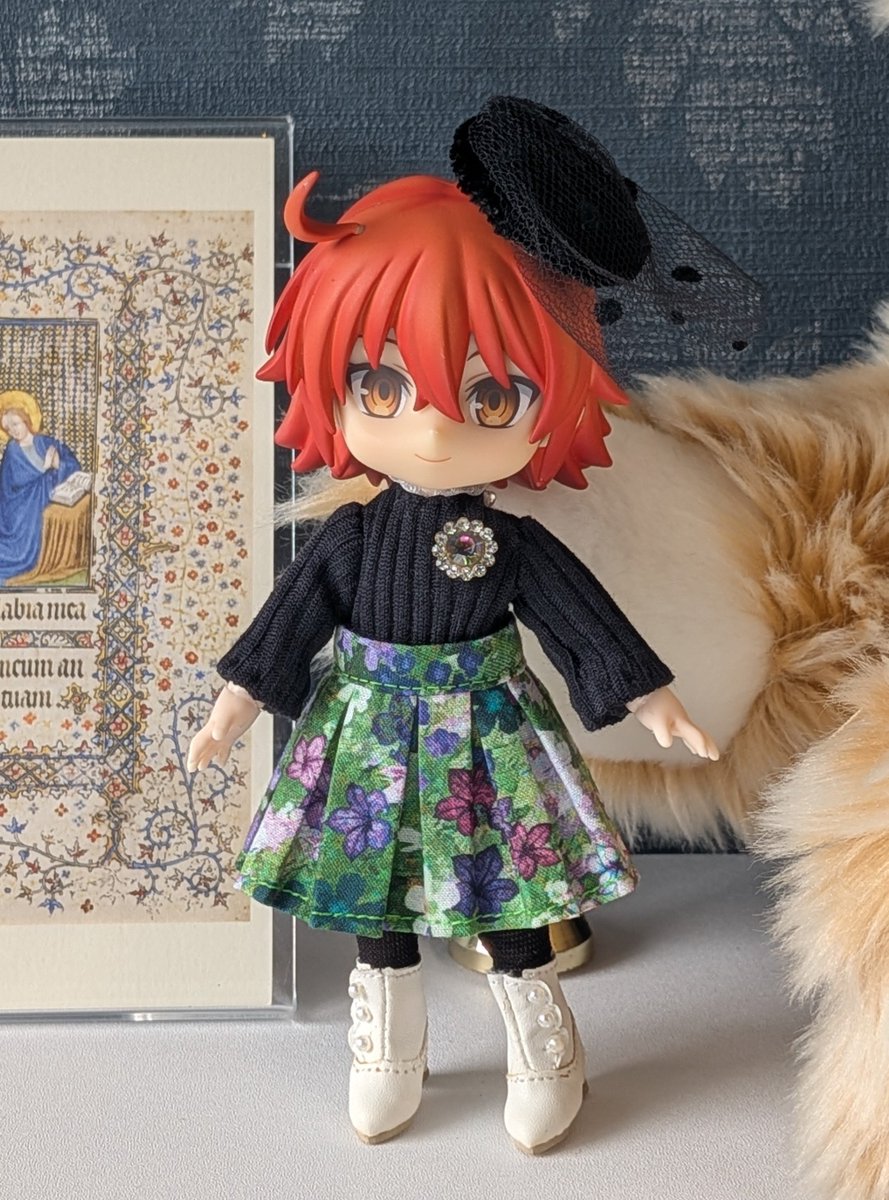 m_narodono's tweet photo. @Onatsu_factory さんのドレスをぐだ子さんに着てもらったの。もーーーーーーカワイイカワイイカワイイの！！そもそもデザインがとっても素敵だし、丸ビーズとループの留め具が超繊細なの！すごい！！！ https://t.co/7xr0zeh1bh