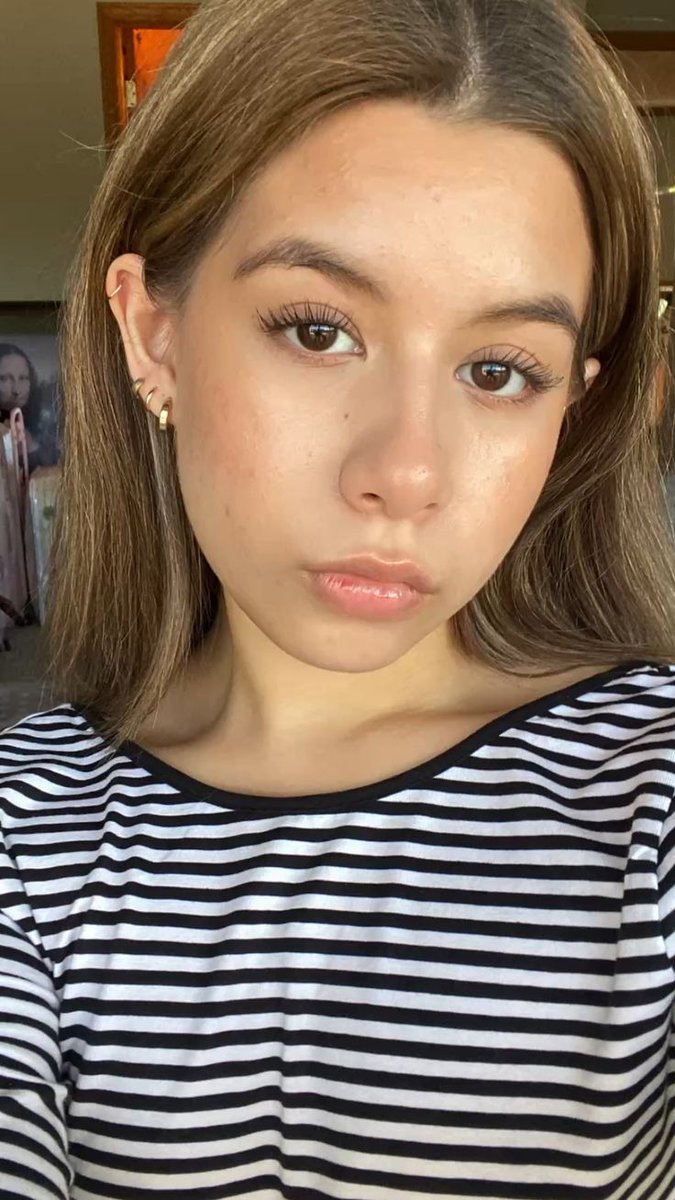DanielLewishk's tweet photo. I work 12 hour shifts and i much rather use the few hours I have left after work to smoke, walk my dog or do anything that’s not cooking and meal prep. https://t.co/c1xYRKPM95