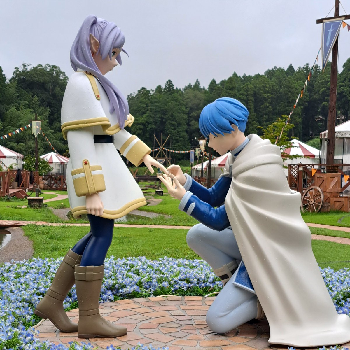 miya58281682's tweet photo. ということで、フリーレンとコラボ中のザ・ファームに行ってきました⛺
グランピングとフリーレンの世界観が見事にマッチし、特に夜ヒンメル像の周りに村人(宿泊者)が集まっての宴は夢の中にいるみたいでした🍻🎶
↓ツリーに繋げます。
#葬送のフリーレン
#ザファーム
#THEFARM https://t.co/6E79cUNkmW