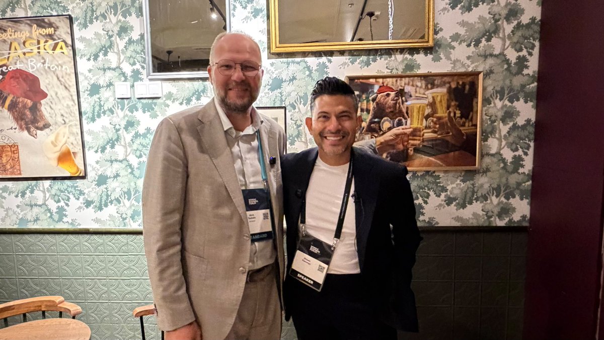 taukacs's tweet photo. Tax Stories at the @NBForumHQ - an interview with the amazing AI expert and innovation strategist @ShawnKanungo - to be released this week. One of my podcasting career highlights. Feel free to subscribe on Substack (https://t.co/X4NLvaASxp) or anywhere you normally listen to pods https://t.co/ohsuTWfruk