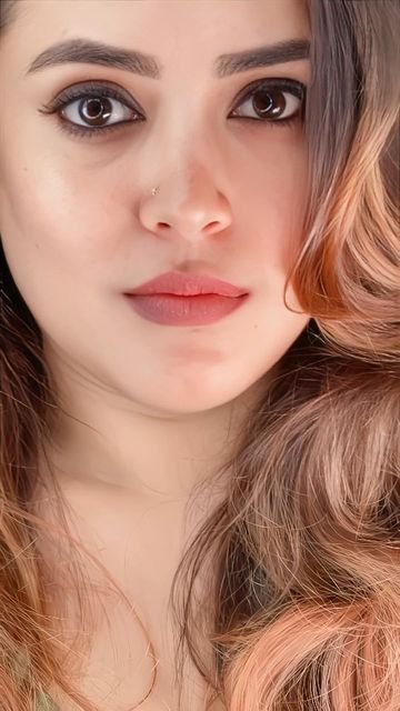 XANITESH's tweet photo. Mithu's face is so beautiful that wherever she goes, everyone's eyes are fixed on her🔥 https://t.co/E8ylLeSkBN