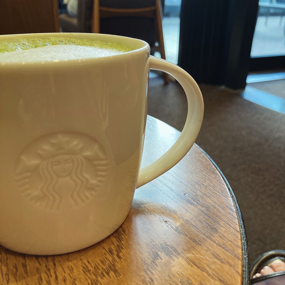 mii_stf_'s tweet photo. 飲み会頑張った!

ひとり落ち着く時間も欲しくて寄り道☕︎ https://t.co/aPqBBiebq8