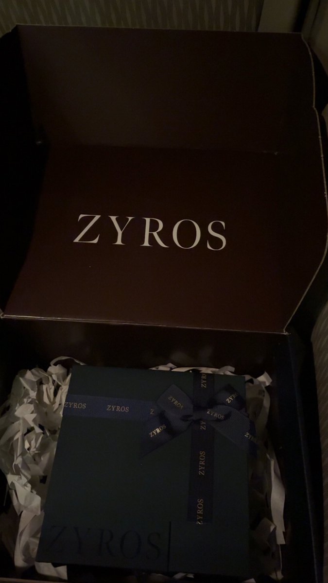 M7ioil's tweet photo. Thx for the gift my brother ❤️ https://t.co/RZhT2Bmrj1