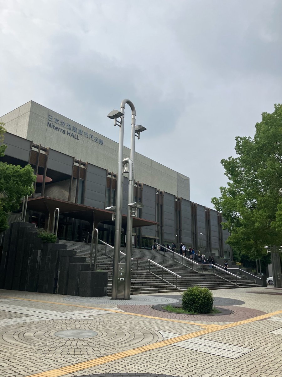 UgTorako's tweet photo. 2026.9.12
名古屋公演
🐈の闘病生活の合間に落ち着いてたので、行かしてくれた🐈と🎫ご縁に感謝🫂
私の今年のJUJUライブは最後でした
最高に、JUJUよかった！号泣😭エールをくれてありがとう。こちらこそ会いにいくよ🩵
いつもの、友達や会ってくれた人、新しい出会いに感謝🫂
夏蝉大好評👏 https://t.co/nSsDjwzFhb